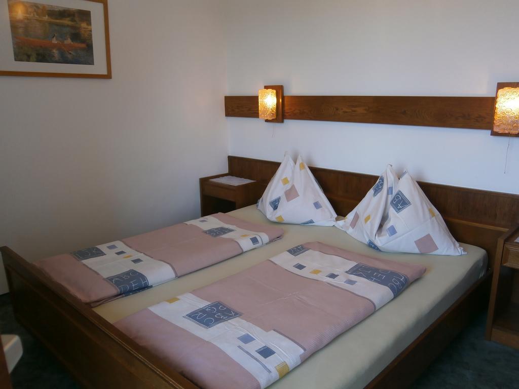 Ferienpension Garni Hubert Rigelnik Sankt Kanzian am Klopeiner See Rum bild