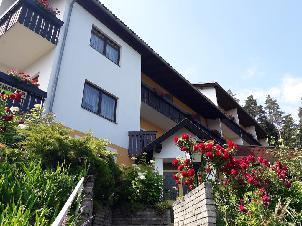 Ferienpension Garni Hubert Rigelnik Sankt Kanzian am Klopeiner See Exteriör bild