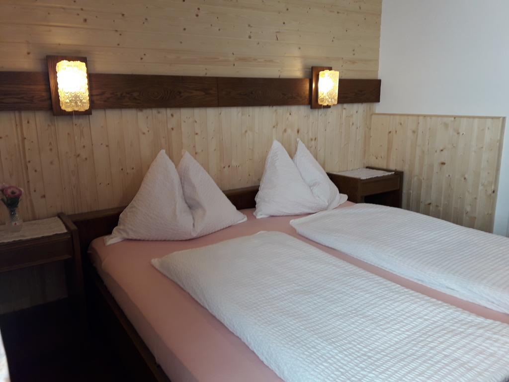 Ferienpension Garni Hubert Rigelnik Sankt Kanzian am Klopeiner See Exteriör bild